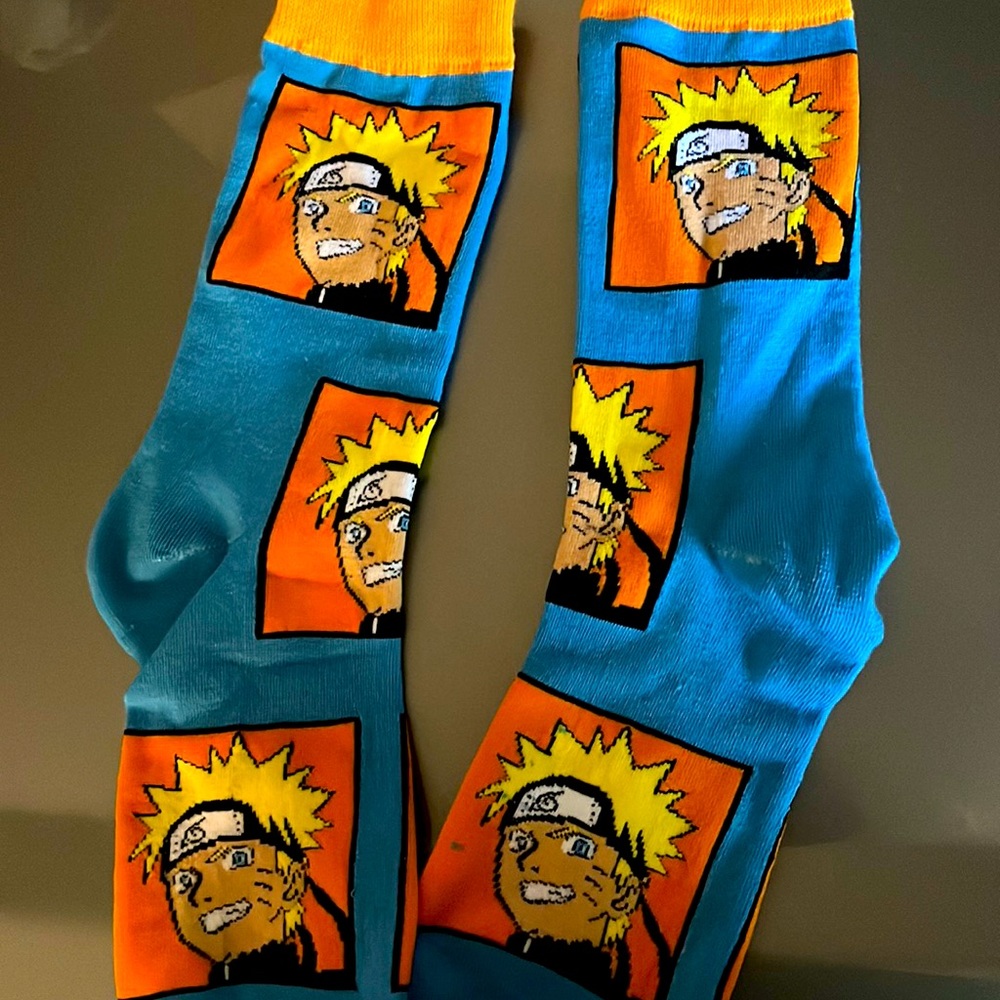 Brand new anime socks naruto shippuden 🫶🏾 couldn’t fit
